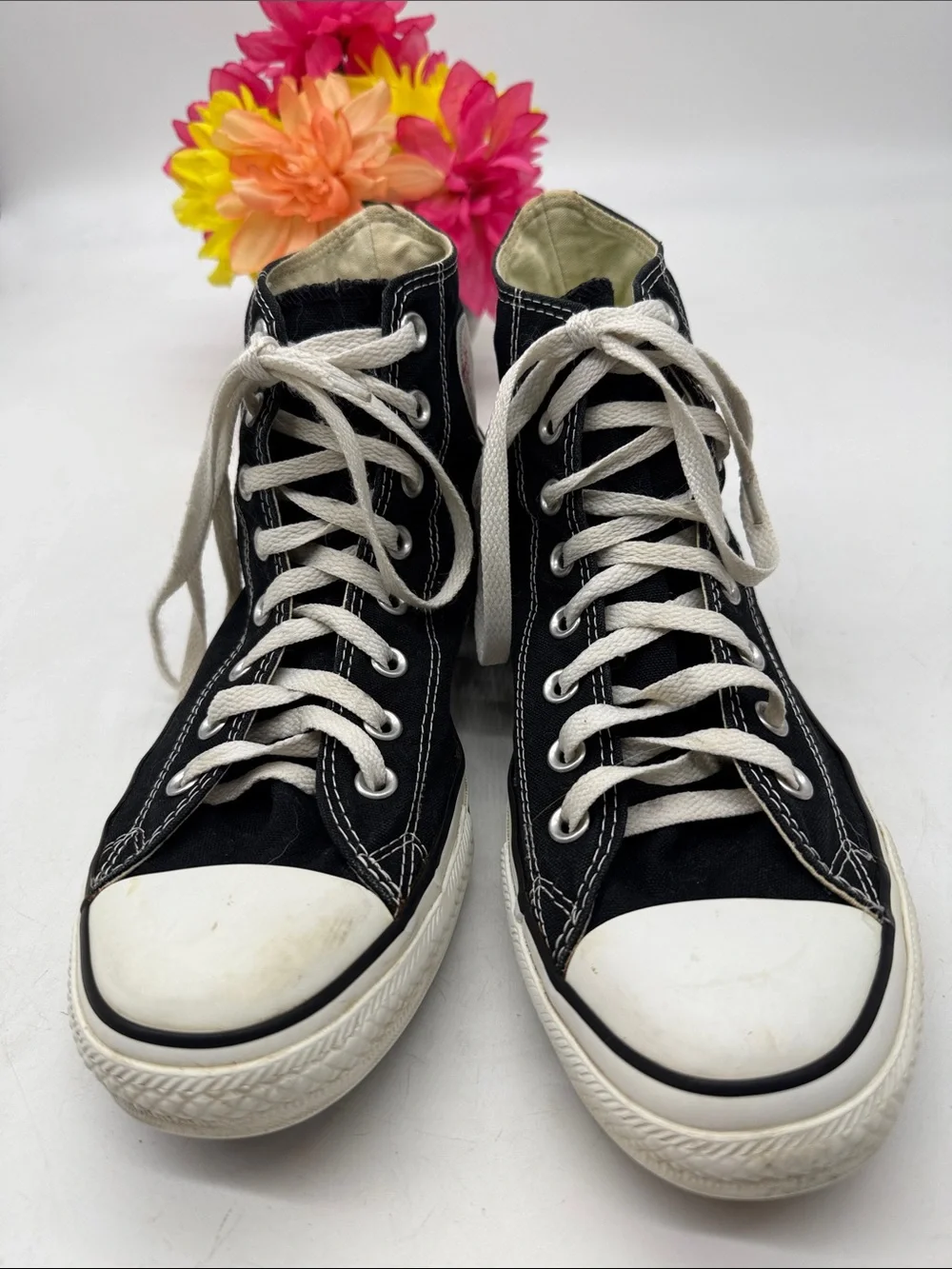 Converse High Top Size 9.5